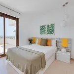 Lomas Premium Seaview Apartmán *