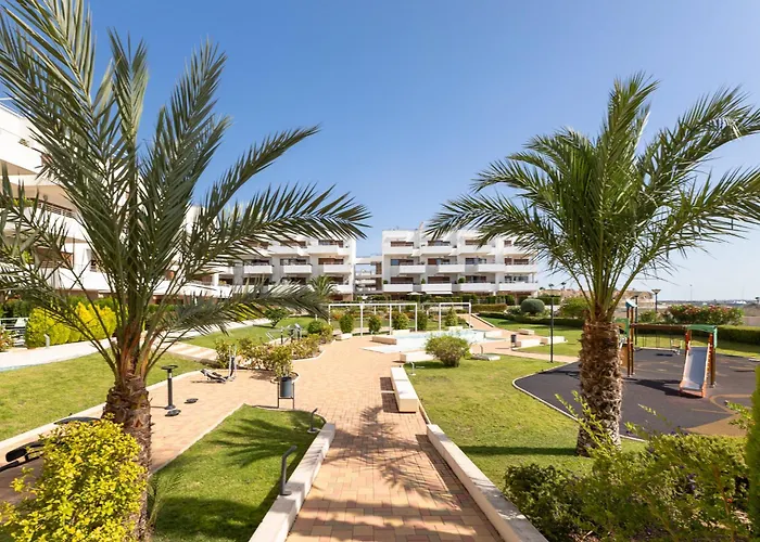 Lomas Premium Seaview Apartment